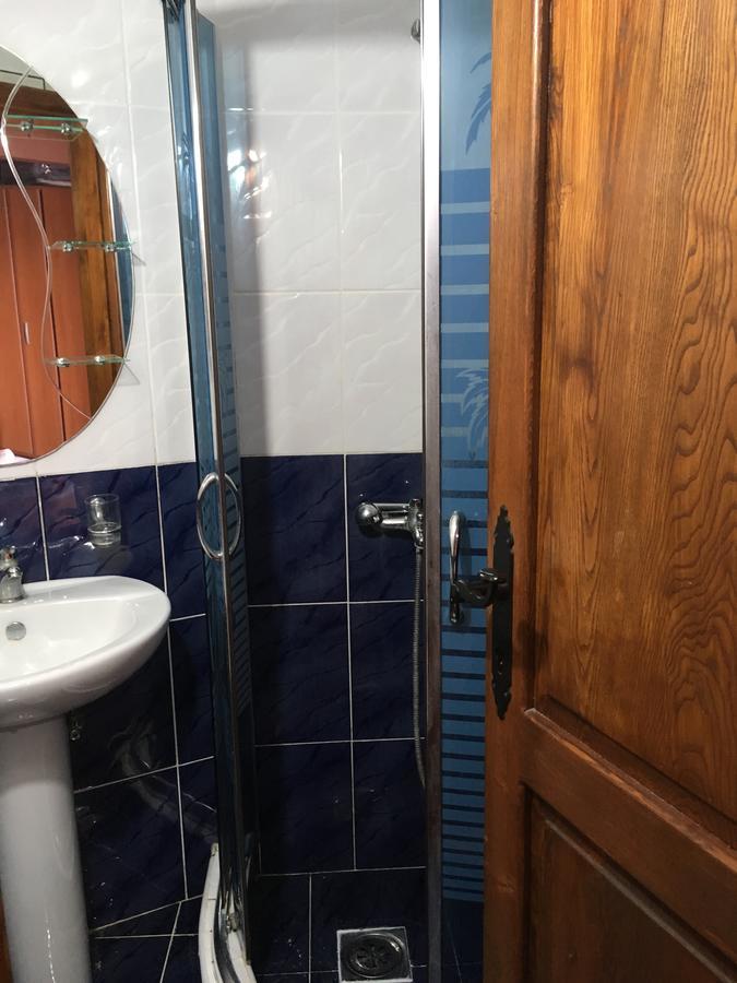 Apartment Klara Бар Екстериор снимка